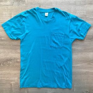 Vintage Fruit of the Loom Blank Pocket Tee Size L